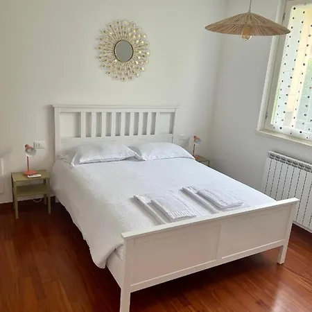 Apartamento Terrazza E Giardino