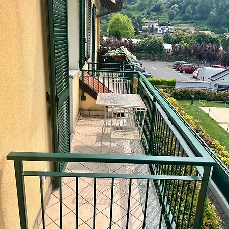 Terrazza E Giardino