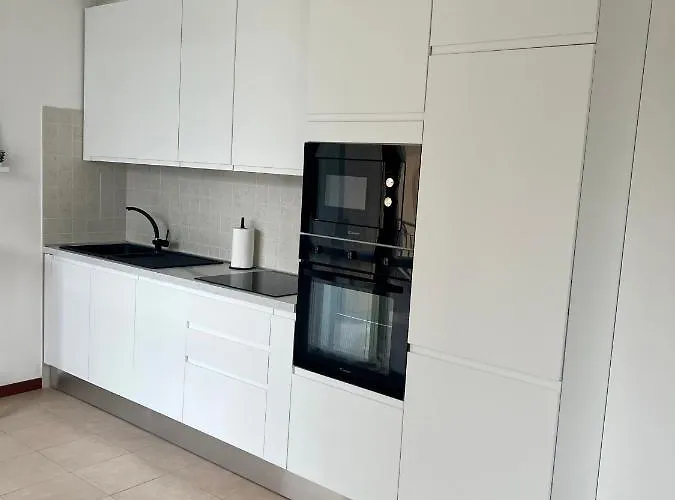 Terrazza E Giardino 贝拉焦